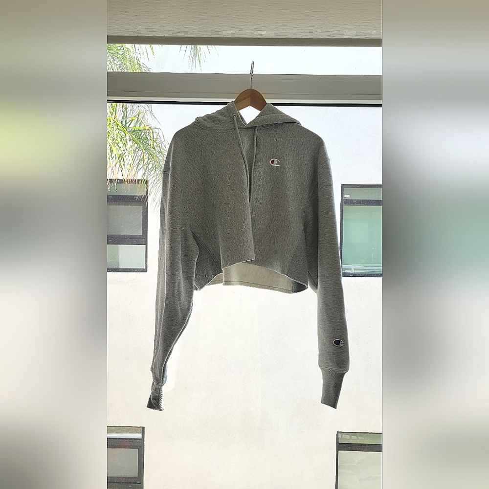 Champion Cropped Hoodie